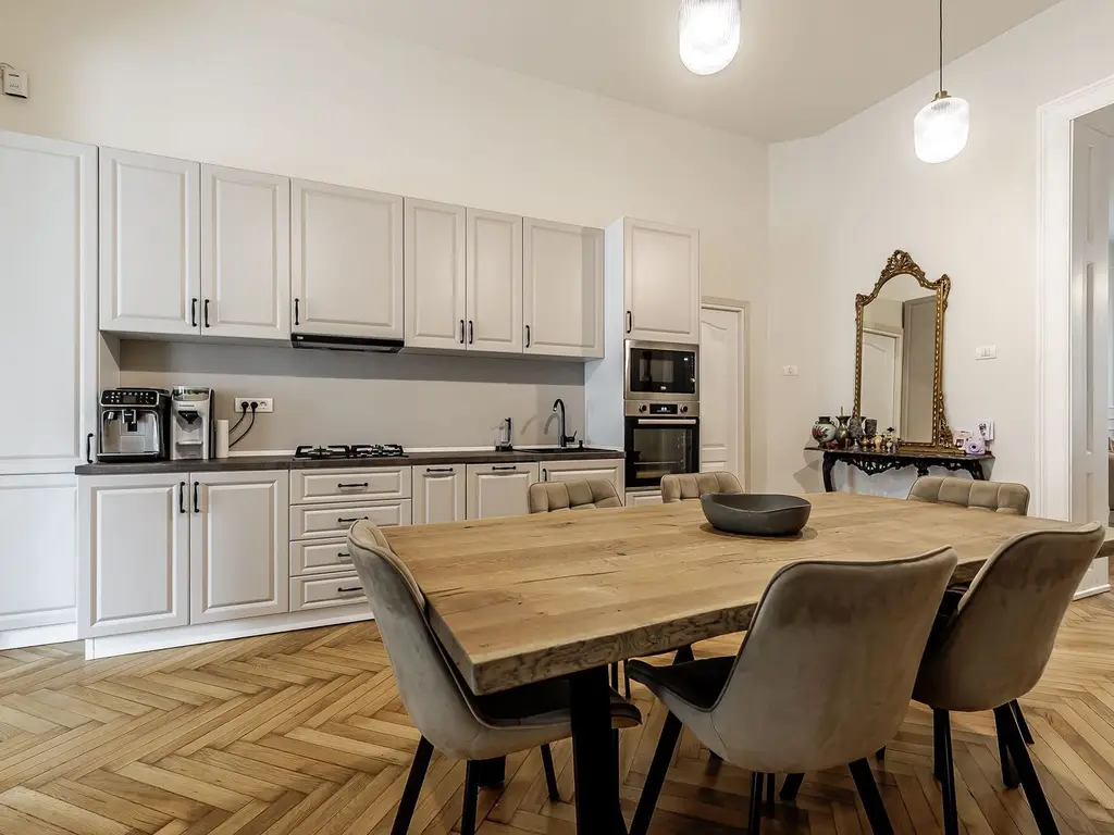 Apartament premium cu 3 camere Ultracentral