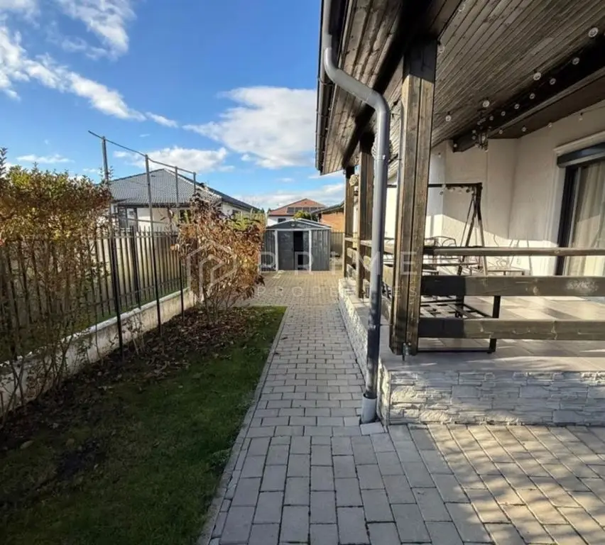 Casă individuală superbă (2018) – 150 mp utili | Teren 500 mp |