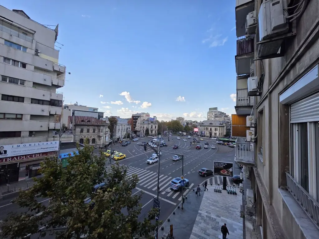 Romana Coloane apartament 3 camere mobilate si utilate