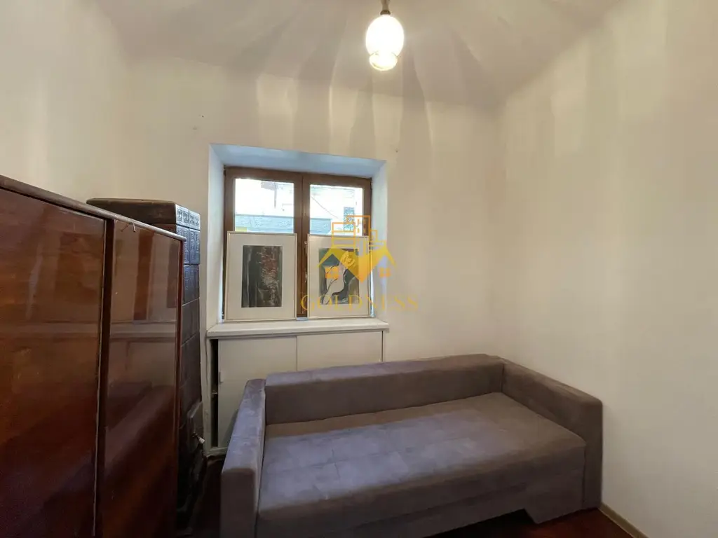 Casă 3 camere, Mihail Kogalniceanu, Zona Ultracentrală, Curte 240 mp