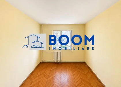 Apartament 3 camere | Zona Hermes | Geam la baie| Decomandat |