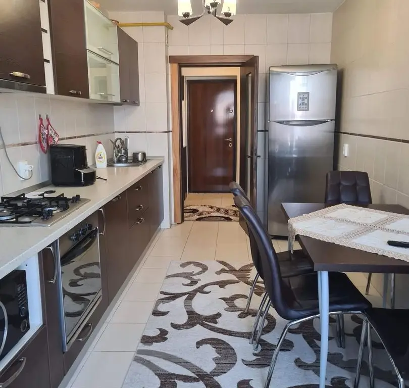De inchiriat apartament cu 2 camere, bloc Vega, str. Tecuci, 550 euro