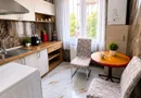 Apartament spațios 3 cam, complet renovat, mobilat – disponibil 01.07.