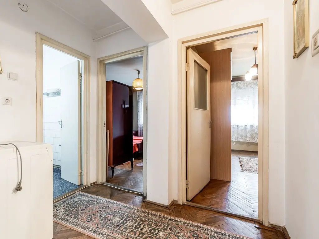 Apartament cu 4 camere decomandat cu vedere panoramica
