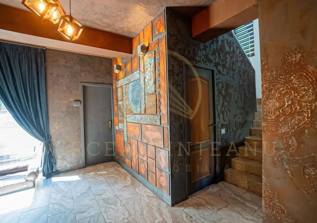 Casa P+1E de vanzare in Mamaia - Tabara Navodari