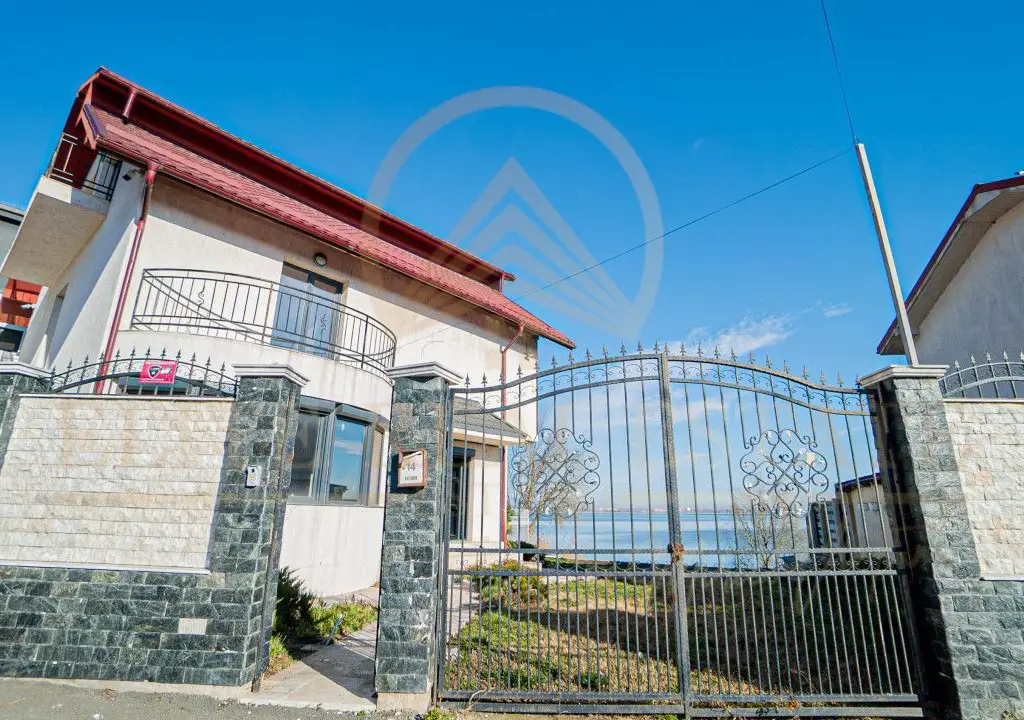 Năvodari - Casă exclusivistă cu ponton privat – Primul rând la lac