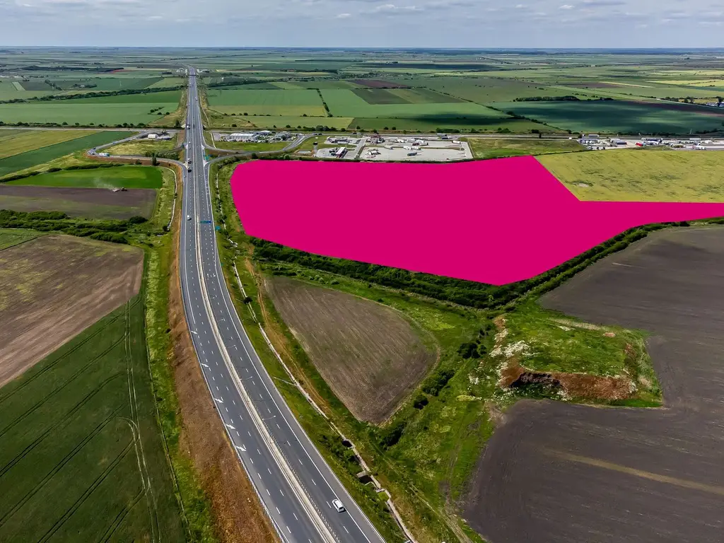 Investiție strategică: Teren cu PUZ pentru un parc logistic