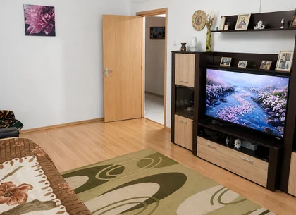Apartament 4 cam, 79 mp, etaj 1, 2 băi, 2 balcoane, Lipovei – 130.000