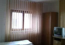 Casa 6 camere - cazare 12 persoane, Nord