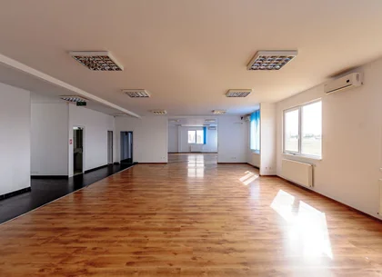 Spațiu comercial 333 mp
