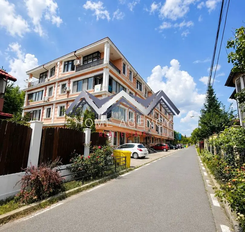 Apartament 3 camere Otopeni central | mobilat, utilat | lângă piață