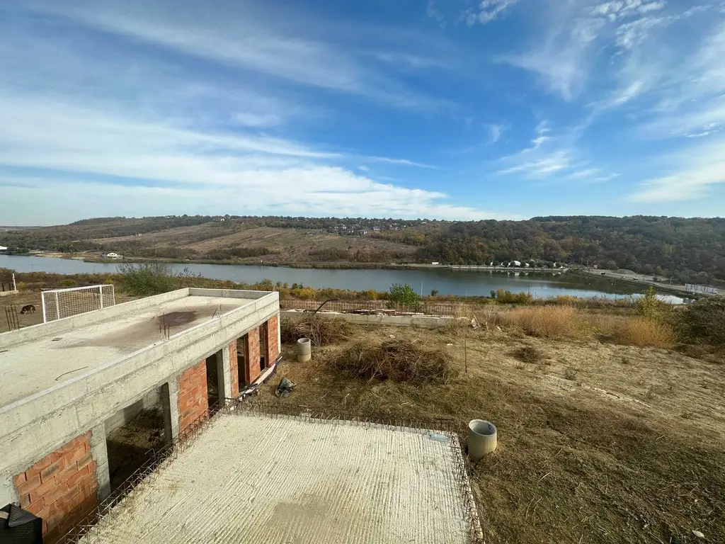 Casa la Rosu, Moara de Vant, Spital Regional, AirBnb, Investitie, Iasi