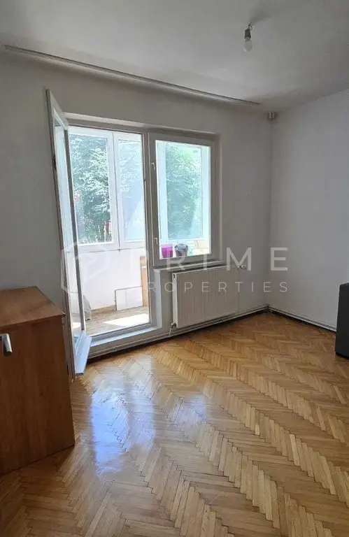 Apartament 3 camere, decomandat – Zonă liniștită în Cartierul Tudor