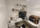 Casa mobilata si utilata. 2 locuri de parcare. Dresing mare. Zona linistita.