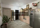 Apartament 3 camere, curte, boxa, parcare, Sub Cetate