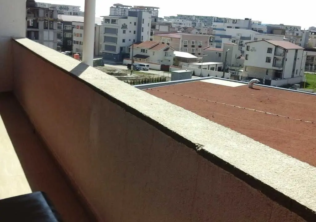 Proprietar -Vând apartament spațios la mare