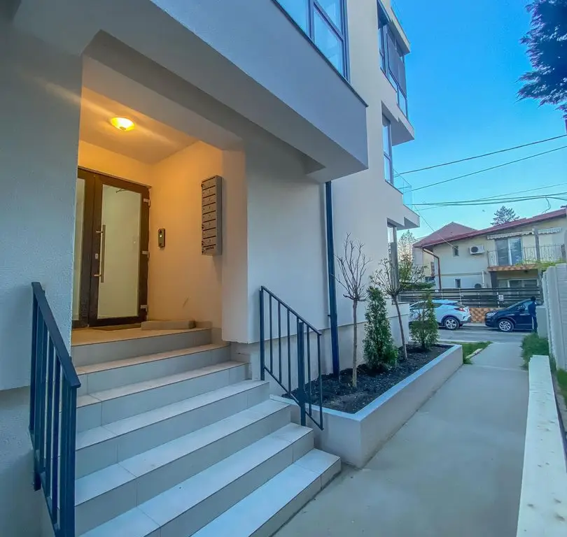 2 camere Bloc 2026 | 64 mp | Lujerului – Plaza