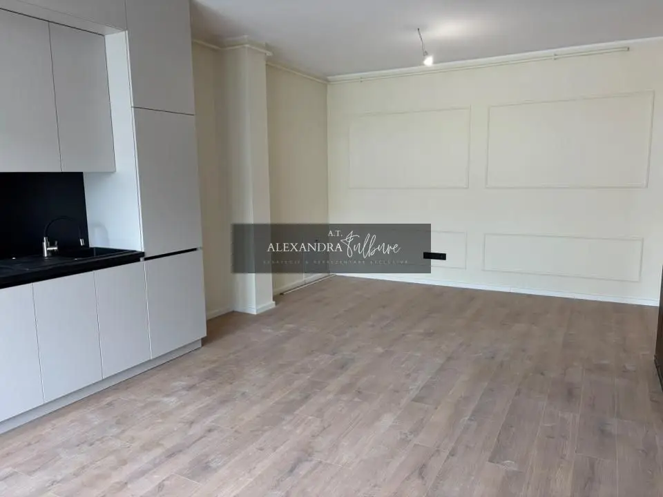 Apartament 2 camere, terasa, etaj intermediar, garaj, Eroilor