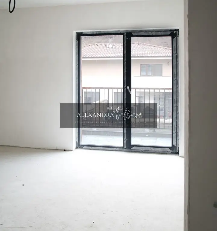 Duplex 4 camere | 120 mp utili | 180 mp curte | P+ET+POD | Floresti