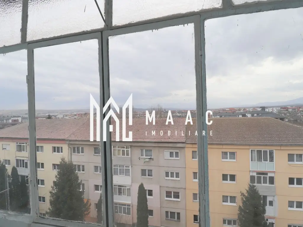 Apartament cu 2 camere | Balcon | Pivnita | zona Vasile Aaron