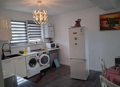 🏡 BRASADAS vinde U R G E N T DUPLEX in cart. PRIETENIA.