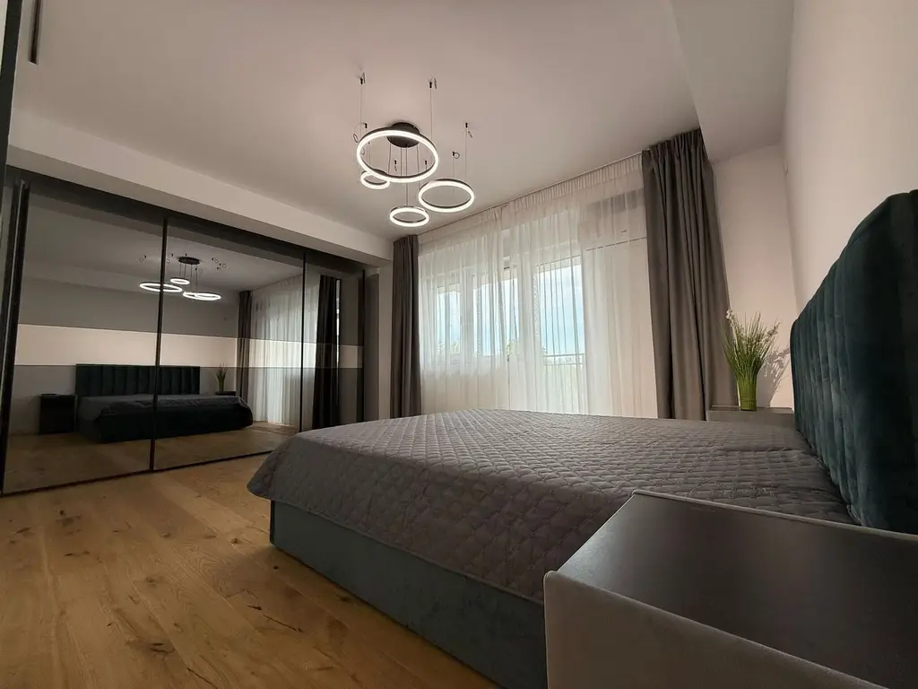 Luxury Duplex with Stunning Sunset Views *** Iancu Nicolae