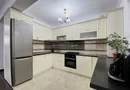 Apartament 3 camere, 2 balcoane, etaj intermediar, parcare.