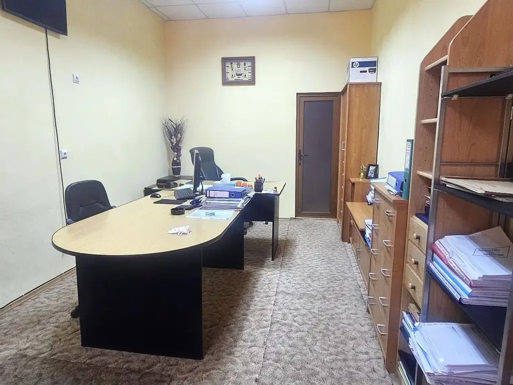 Spatiu comercial de inchiriat – 2 camere, 33 mp, zona Port