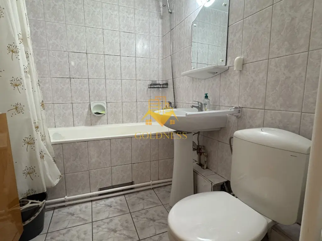 3 camere, decomandate, Piata Zorilor Zona Louis Pasteour, UMF