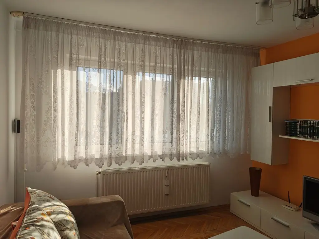Garsoniera Astra