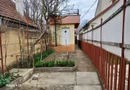 BRASADAS vinde casa 2 cam cu etaj 6 ari zona Bercu Rosu.