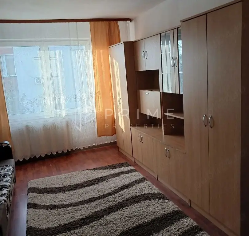 Apartament cu 2 camere de vânzare – Zonă liniștită în Cartierul Tudor
