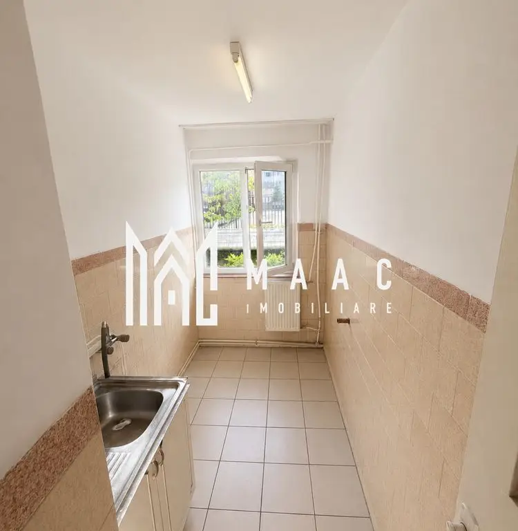 Apartament 3 camere | Zona Hermes | Geam la baie| Decomandat |