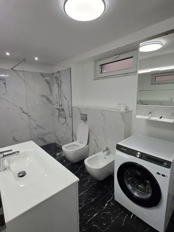 BRASADAS vinde casa individuala la cheie si in rate.