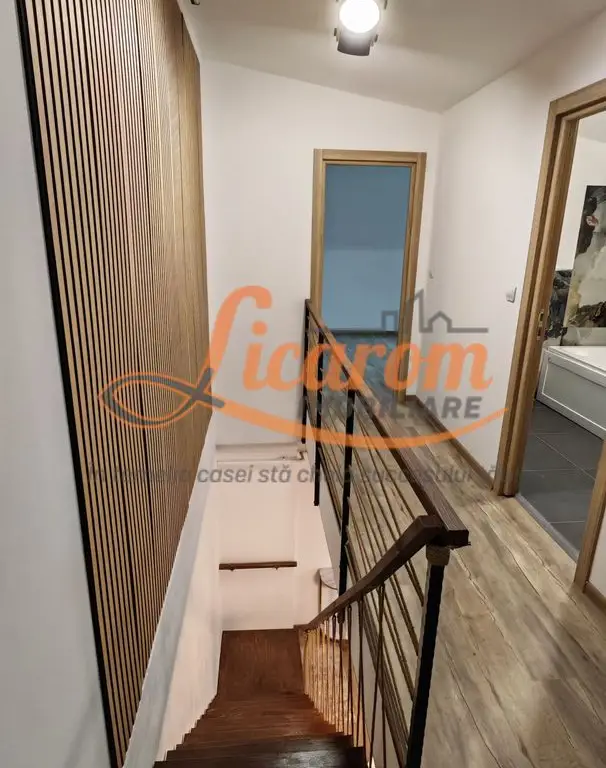 Apartament tip Casa 4 camere strada Carpatilor,totul nou.
