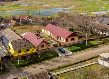 Casă în Vinga – restaurată Integral 2025 | 3 camere | utilități