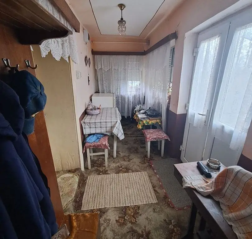 BRASADAS vinde casa în Someseni, comuna Apa