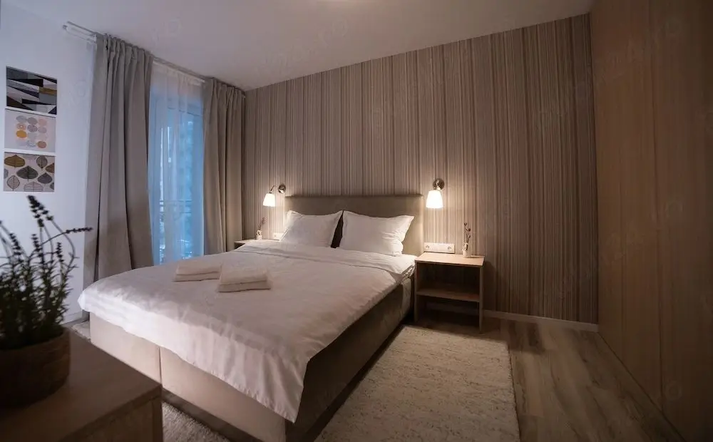 Apartament 3 camere de inchiriat, Denya Forest
