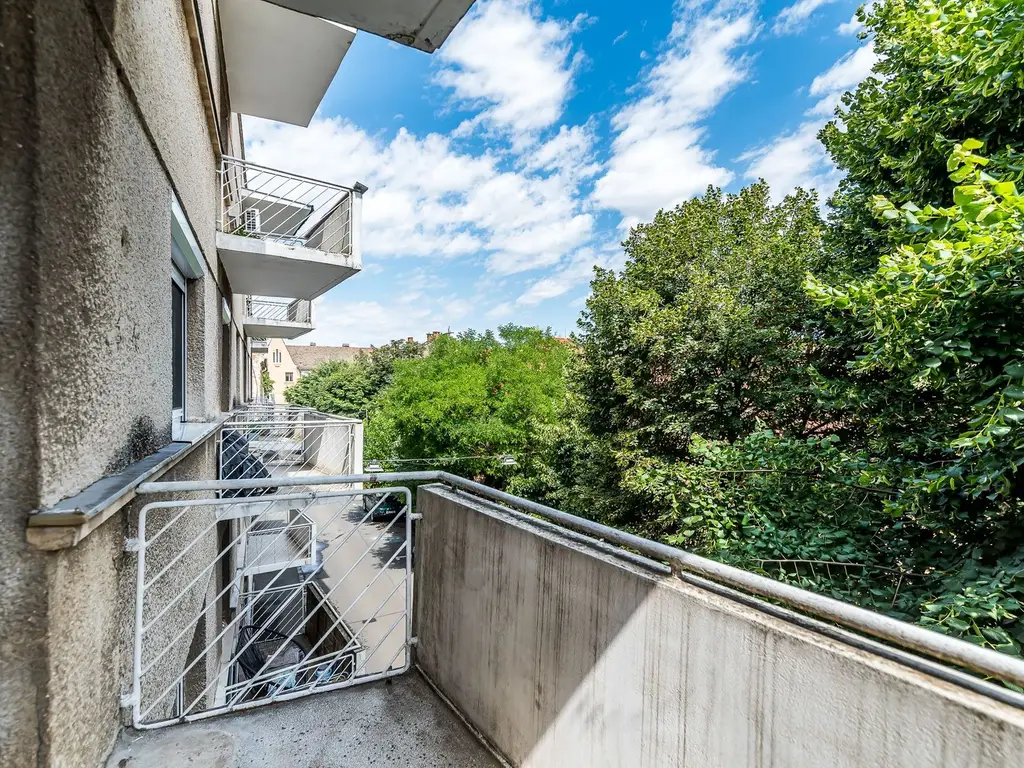 Câștigi o oră pe zi! Apartament cu 2 camere ultracentral, etaj 2