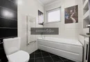 Apartament 3 camere, 2 balcoane, etaj intermediar, parcare.