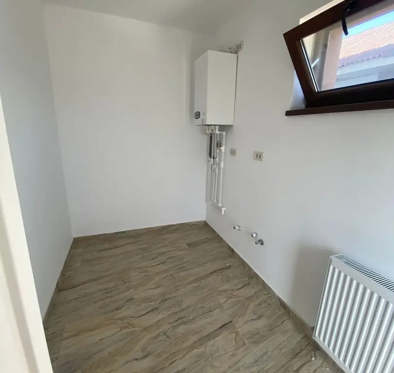 Casa P+1 de vanzare 160 MP An 2023 Predare la cheie Constanta Lumina