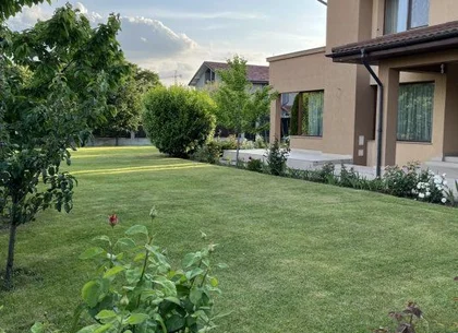 Casa /vila de vanzare - Militari zona Păcii