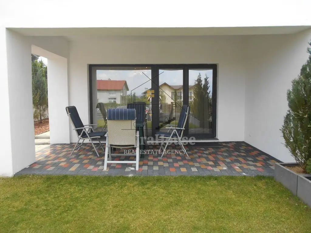 Casa tip duplex, 170 mp utili, 250 mp teren, finisata, mobilata, zona E.Ionesco