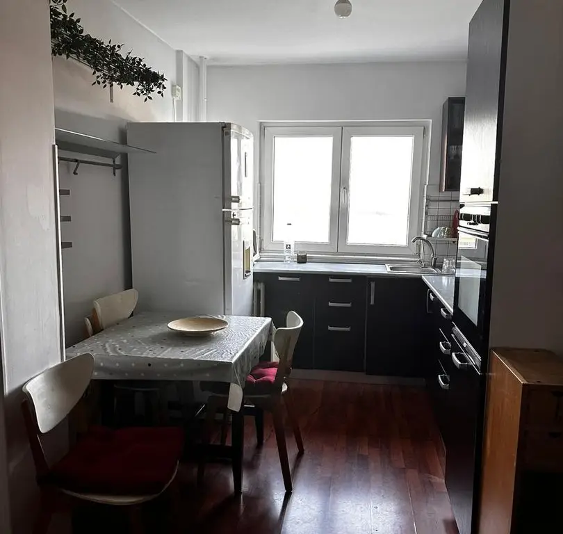 Banu Manta Titulescu apartament 2 camere mobilat de inchiriat