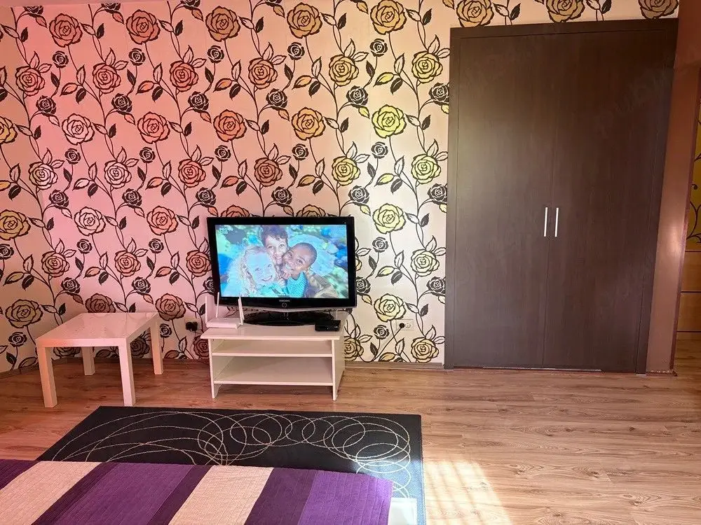 De inchiriat apartament cu o camera, Faleza, etaj 7/7, 350 euro