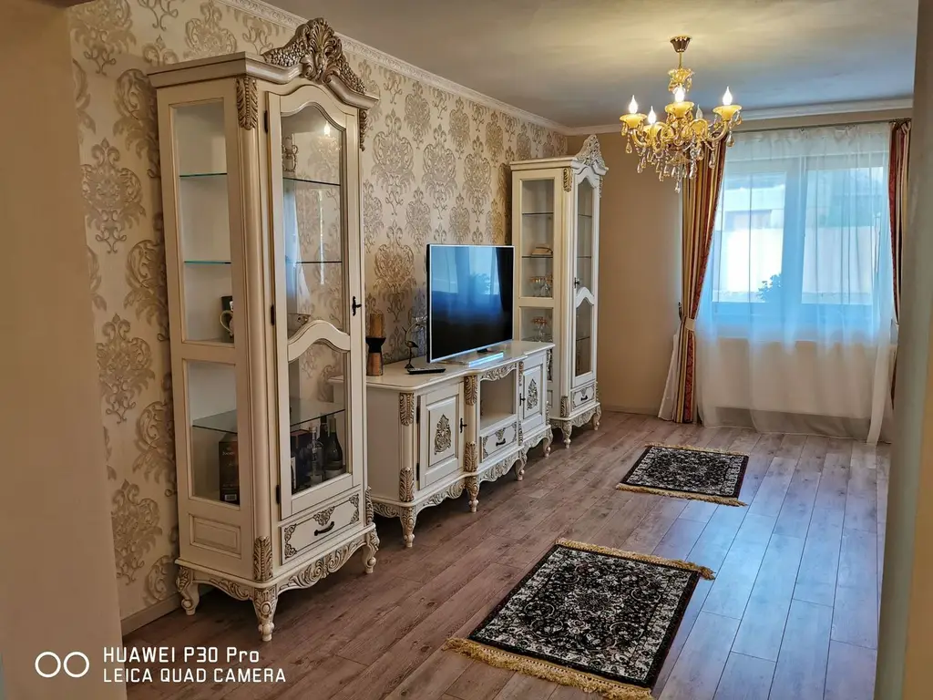 Ag EUROPA vinde casa NOUA 350mp în Odoreu cu 6 cam teren 9ari.