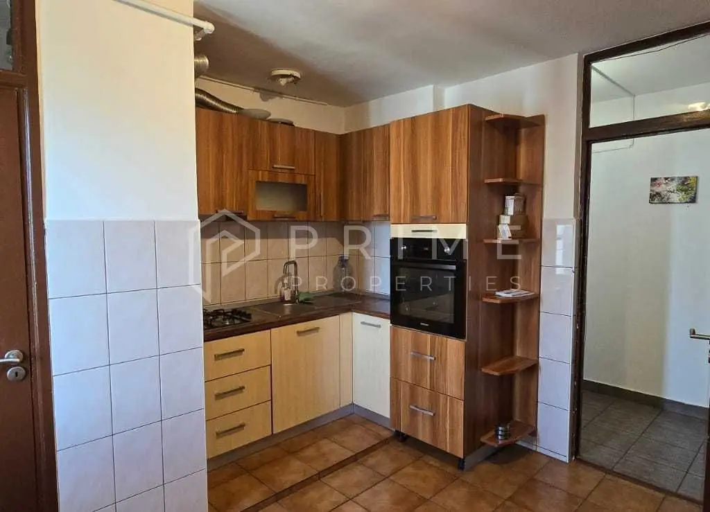 Apartament 3 camere, decomandat – Zonă liniștită în Cartierul Tudor