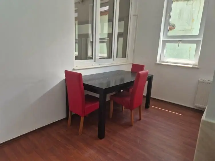 BRASADAS vinde Imobil Central, Ideal pentru Investiție!