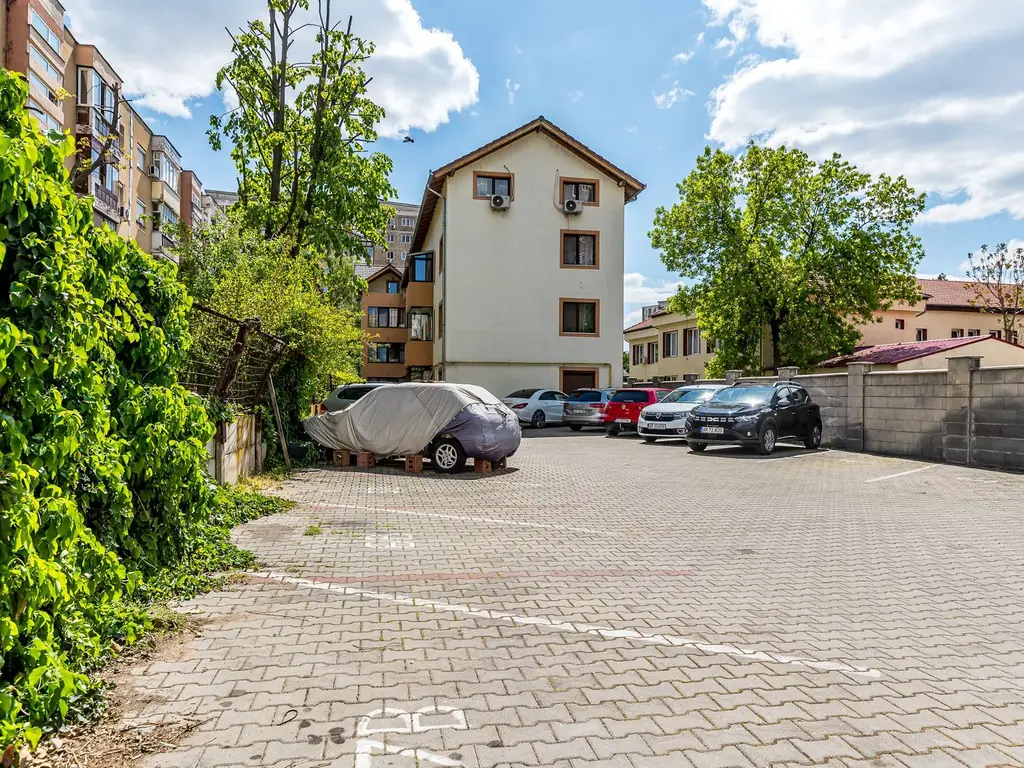 Apartament cu 3 camere, parcare inclusă, bloc nou - 0% COMISION