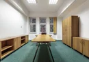 Birouri ultracentrale cu pază permanentă